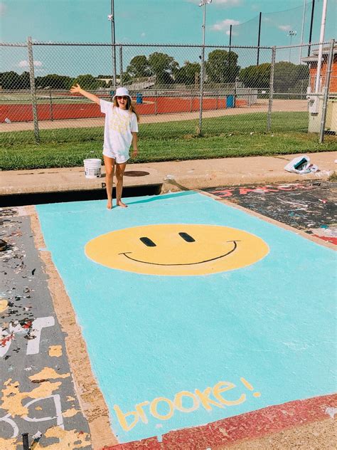 23 Cute Painted Senior Parking Spot Ideas To Recreate