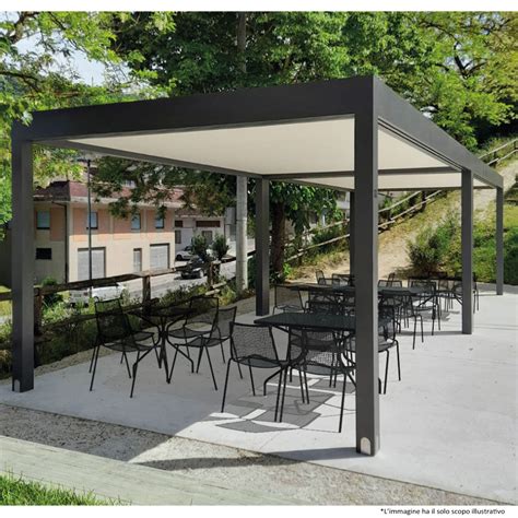 Paniate Pergola Eclettica Bioclimatica In Alluminio Giulio Barbieri