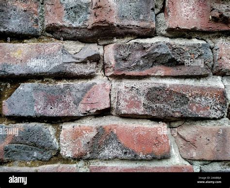 Burnt clay bricks hi-res stock photography and images - Alamy