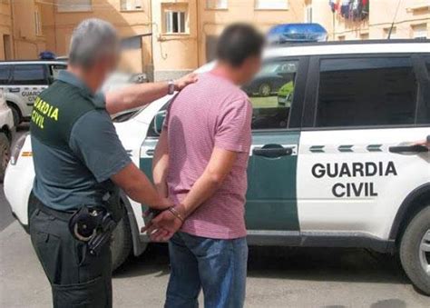 La Guàrdia Civil deté a l autor de diversos robatoris en habitatges de