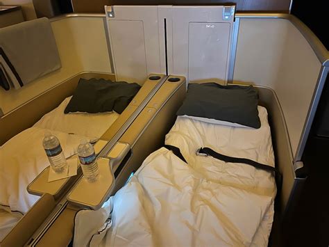 Review Lufthansa First Class Airbus A340 600 BOS MUC One Mile At A