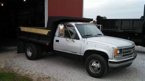 Purchase Used 1992 Chevy 3500 Dump Truck In Edinburgh Indiana United