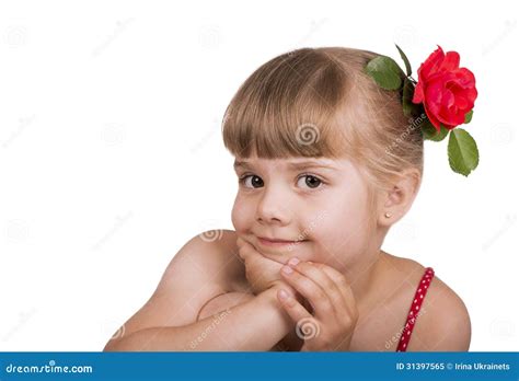 Portrait D Une Petite Fille Blonde Image Stock Image Du Enfant Clair 31397565