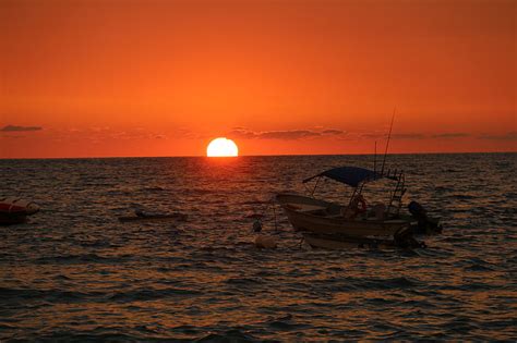 Free photo: sunset, sunset boat, mexico, fishing boat, beach, beach sunset | Hippopx