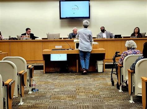 Ethics Board Dismisses Complaint Against Sandoval County Commission