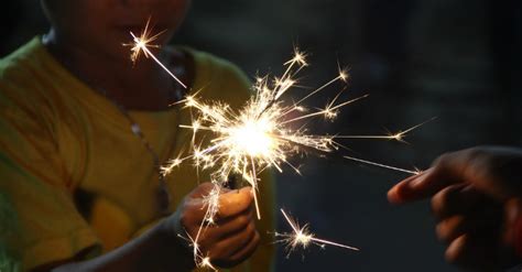 Un niño de 11 años resultó quemado por pólvora en la noche del 24