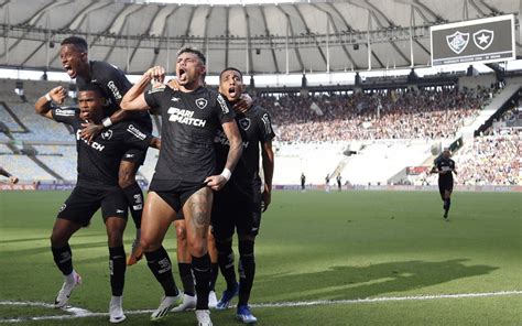 Botafogo Ganha O Fluminense E Quebra Sequ Ncia Negativa O Di Rio Rj