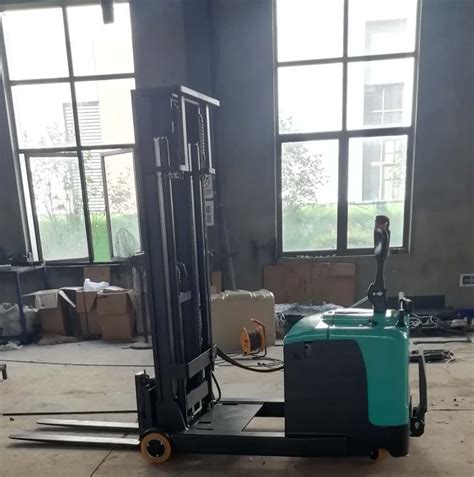 2.5ton 3.0ton electric reach stacker reach forklift reach lifter truck ...