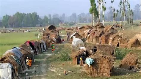 Indian Village Life { Poor People In Uttar Pradesh } Farmer Life In India - YouTube