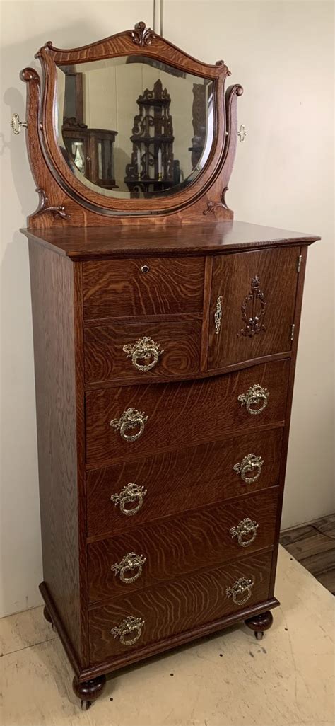 Oak Lingerie Bonnet Chest With Mirror Doug Schmitt Antiques