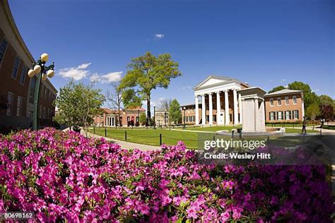 Ole Miss Campus Photos and Premium High Res Pictures - Getty Images