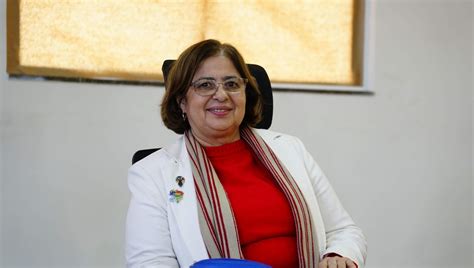 Ministra Cida Gon Alves Ass Dio Moral Xenofobia E Investiga Es Not Cias