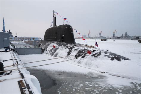 Submarino nuclear dos EUA chega a Cuba um dia após navios de guerra