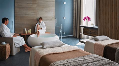 Toronto Treat: An Evening of Spa and French Cuisine at Four Seasons ...