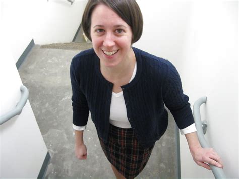 Short Haired Milf Photo X Vid