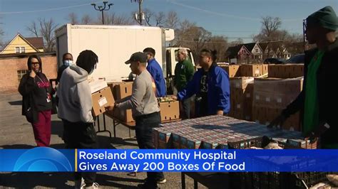 Roseland Community Hospital gives away 200 boxes of food