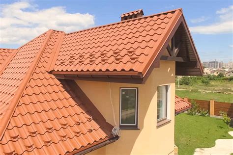 How often should you replace your roof in Florida? - roofkeen.com