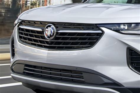 2021 Buick Envision St In Summit White Live Photo Gallery Gm Authority