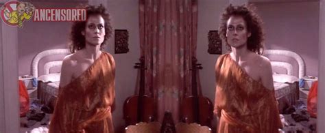 Naked Sigourney Weaver In Ghostbusters