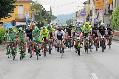 Torna La GranFondo Aperte Le Iscrizioni Versiliatoday It