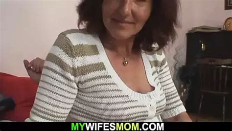 Cheating Sex With Hairy Pussy Old Mother In Law XHamster