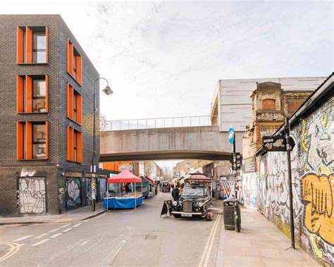 The 10 Best Neighborhoods to Explore in London