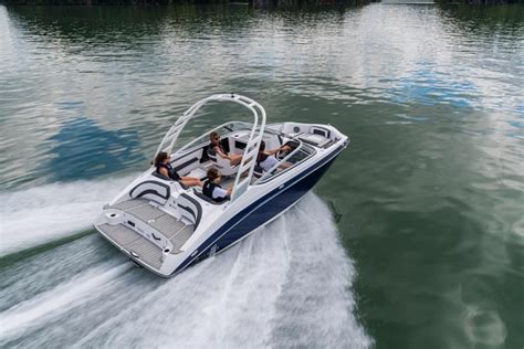 Yamaha Outboards S Contact Your Local Marinemax Store About