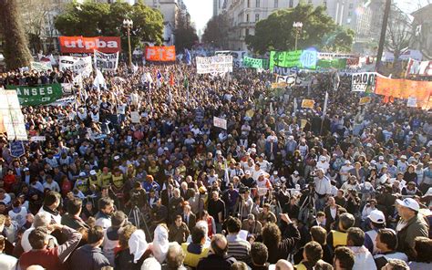 A 15 Años De La Crisis Económica En Argentina El PaÍs