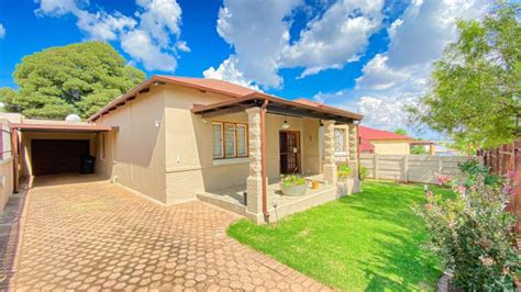 Bedroom House For Sale For Sale In Krugersdorp North Mr