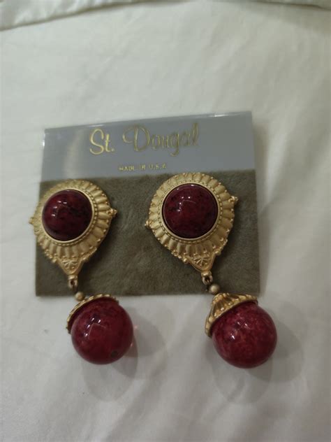 Vintage Earrings, Women's Fashion, Jewelry & Organisers, Earrings on ...