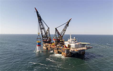 Heerema Installs First Monopile Foundations At Enbw He Dreiht