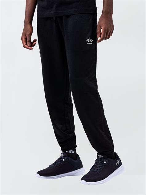 Pantalón jogger de chándal Umbro NEGRO Kiabi 23 00