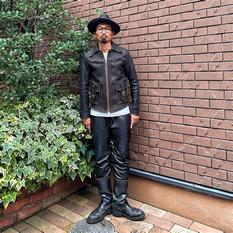 NAKED SUN GLORY DAYSVINTAGE BROWN2025年10月末