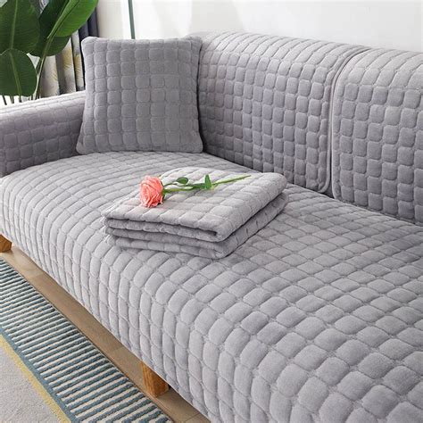 Amazon De Samt Sofabezug 1 2 3 4 Sitzer Sofaschoner Rutschfest L Form