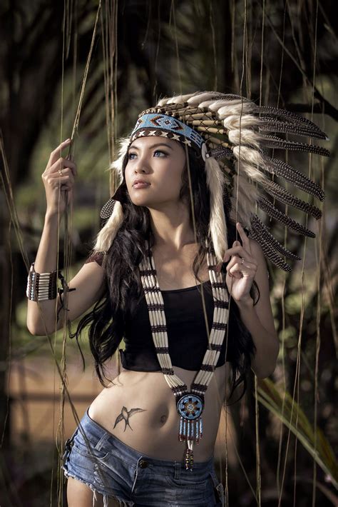 Pin By Demetria Leyva On Cheyen Native American Girls Native American Women Native American