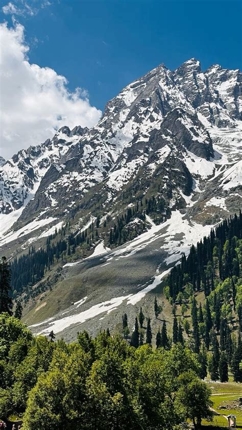 Sonmarg, kashmir in Summer 🏔️ em 2024