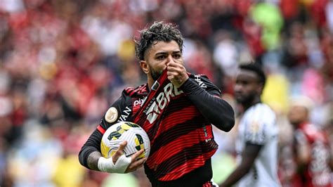 Gabigol Revela Que Teve Propostas Do Exterior Mas Preferiu Seguir No