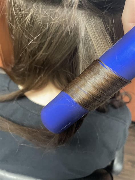 How to Curl Hair Using a Flat Iron : 5 Steps - Instructables