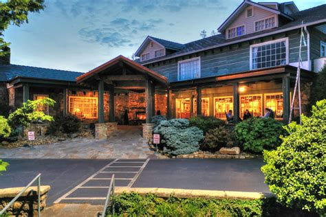 Historic Gatlinburg Inn | Gatlinburg, TN 37738