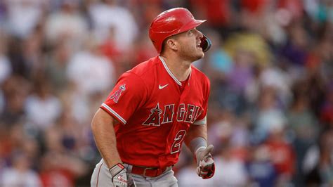 Angels Superstar Mike Trout Planning To Talk With Management Yardbarker