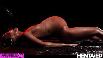 Real Life Hentai Haneen follada desde el coño hasta la boca por un enorme monstruo negro