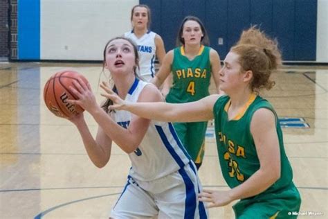 Southwestern girls basketball team races to perfect 2-0 mark against North Greene | RiverBender.com