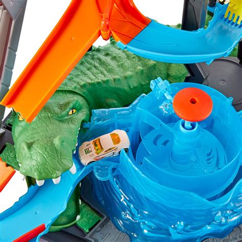Hot Wheels City Car Wash And Giant Gator Santabilt
