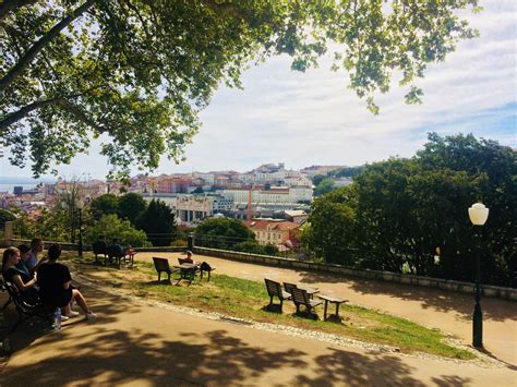 Caminhada Pelos Miradouros De Lisboa Coisas Para Fazer In Lisboa