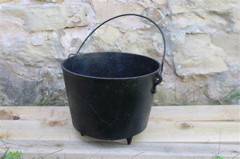 Old Antique Cast Iron Kettle Three Legged Cooking Pot Witchs Cauldron