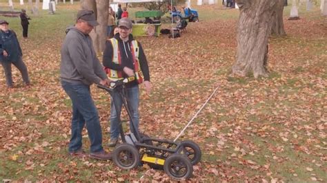 Group searches for potential unmarked graves of Black Loyalists in Annapolis Royal | CBC News