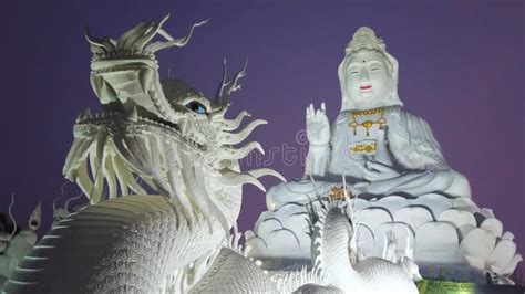 La Statue Blanche De Guan Yin Chiang Mai Tha Lande Clips Vid Os