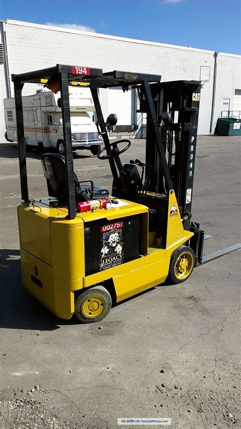 Cat 3000lb 36v Electric Forklift Side Shift