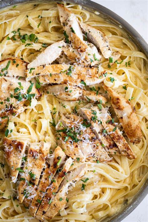 Easy Chicken Alfredo Pasta Simply Delicious Recipe Easy Chicken