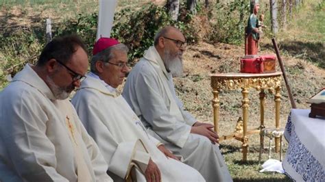 Cesena Una Festa Per I Anni Di Sacerdozio Del Vescovo Douglas